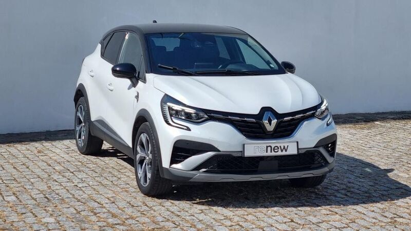 Branco Usado 2023 Renault Captur RS Line SUV | € 21.250 (Preço justo) - Imagem 1/4