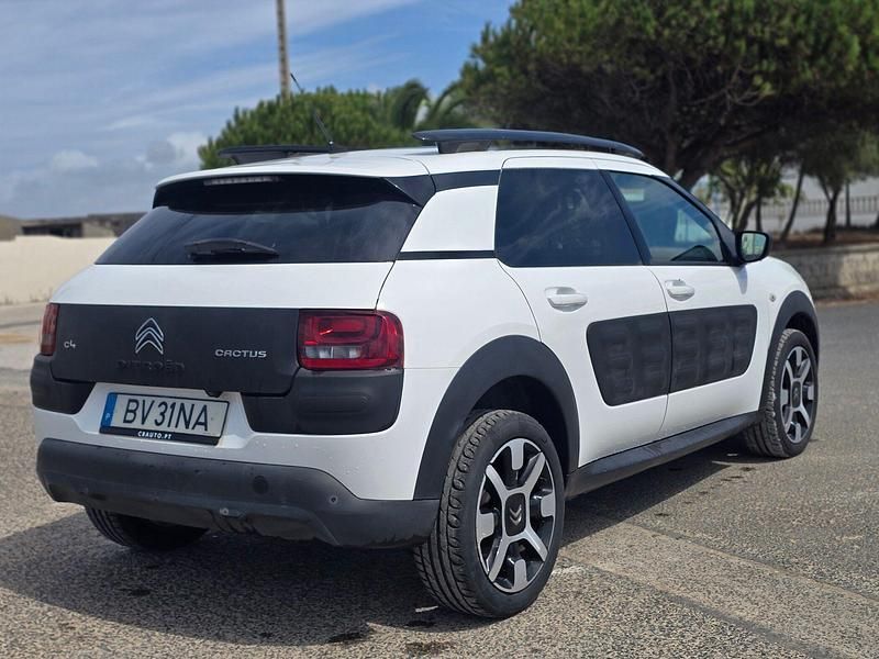 Usado Citroën C4 Feel 100 HP (73 kW) 2016 Branco