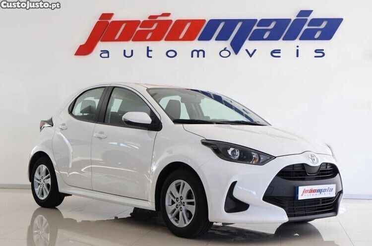 Branco Usado 2021 Toyota Yaris Comfort | € 16.800 (Preço justo) - Imagem 1/1