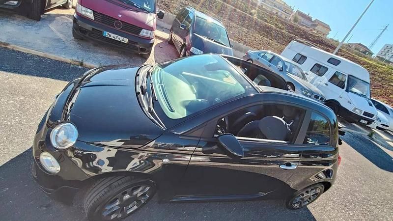 Usado Fiat 500C 70 HP (51 kW) 2021 Preto Cabrios