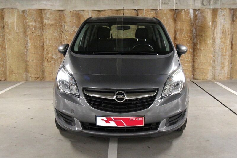 Cinza Usado 2015 Opel Meriva S Monovolume | € 9.980 - Imagem 1/4