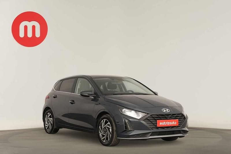 Cinzento Usado 2023 Hyundai i20 | € 16.799 (Preço justo) - Imagem 1/4