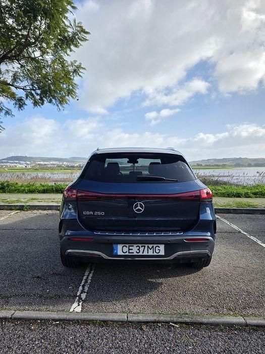 Usado Mercedes EQA250 139 kW (190 HP) 2023 SUV