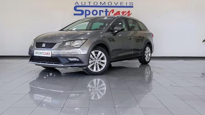Cinzento Usado 2016 Seat Leon | € 13.950 (Preço justo) - Imagem 1/4