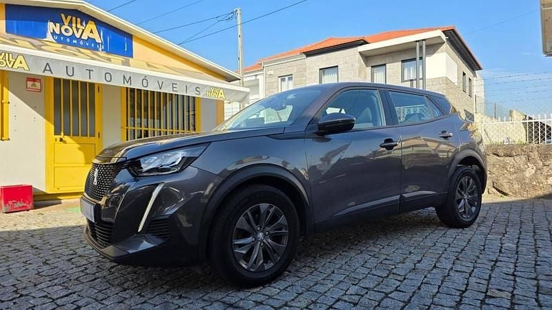 Cinza Usado 2021 Peugeot 2008 Active SUV | € 14.980 (Bom preço) - Imagem 1/4