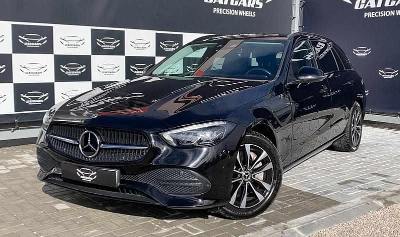 Usado Mercedes C300 313 HP (230 kW) 2023 Preto