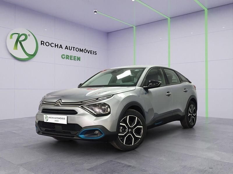 Cinza Usado 2021 Citroën e-C4 Shine | € 19.900 (Preço justo) - Imagem 1/4