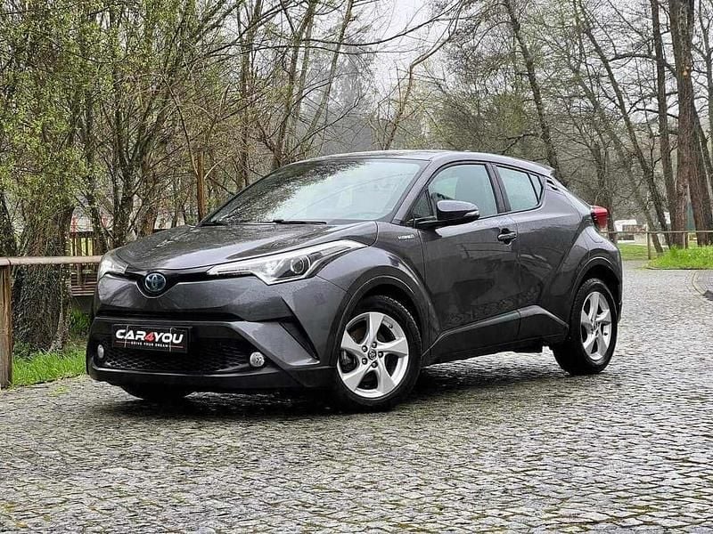 Cinzento (metalizado) Usado 2019 Toyota C-HR Comfort SUV | € 22.490 (Preço justo) - Imagem 1/4