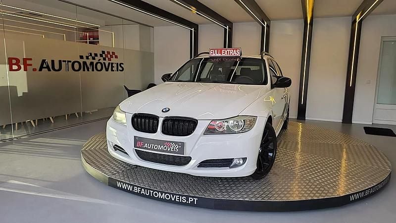 Usado BMW 318 Sport Line 143 HP (105 kW) 2009 Branco Carrinha