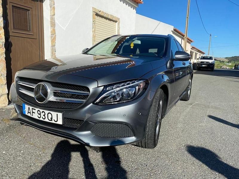 Usado 2016 Mercedes C220 Avantgarde Sedan | € 20.500 (Preço justo) - Imagem 1/4