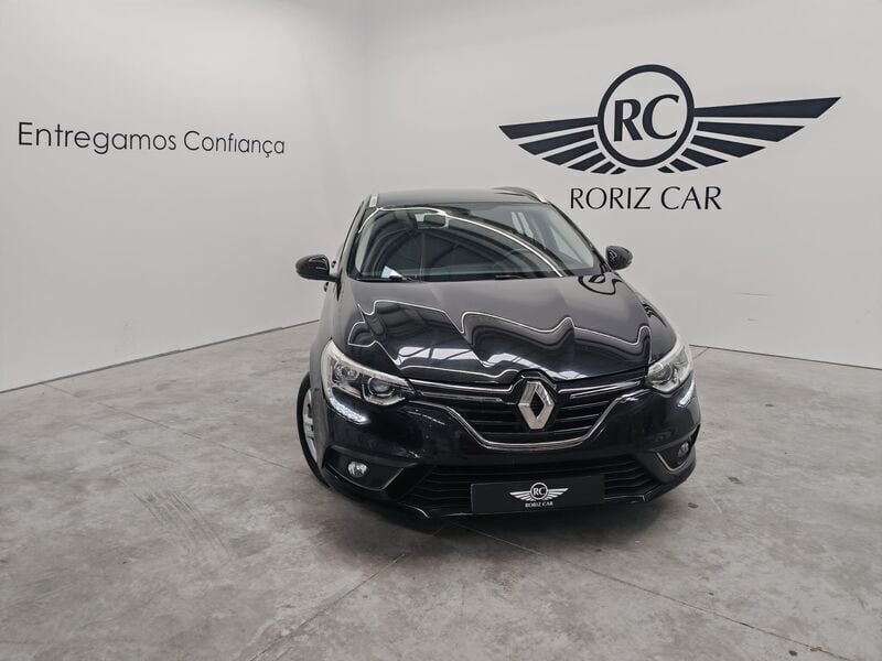 Preto Usado 2017 Renault Mégane GrandTour Intens Carrinha | € 10.890 (Preço justo) - Imagem 1/4