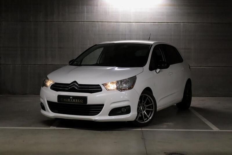 Branco Usado 2011 Citroën C4 Feel | € 5.990 (Bom preço) - Imagem 1/4