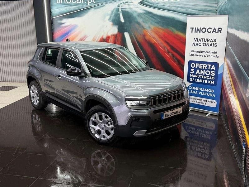 Cinzento Usado 2025 Jeep Avenger SUV | € 23.500 (Bom preço) - Imagem 1/4
