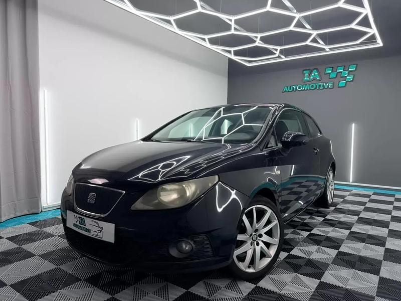 Preto Usado 2011 Seat Ibiza Style Coupé | € 3.750 (Super Preço) - Imagem 1/4