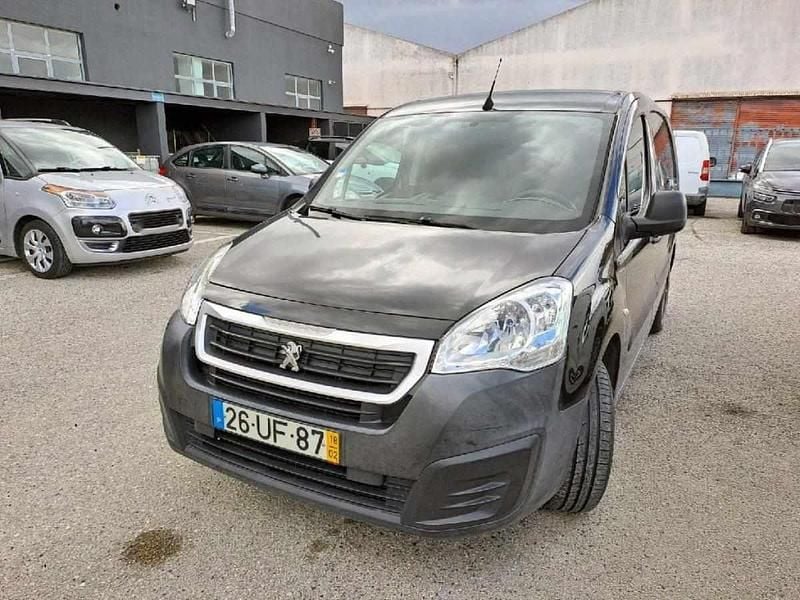 Usado Peugeot Partner 100 HP (73 kW) 2018 Preto Monovolume