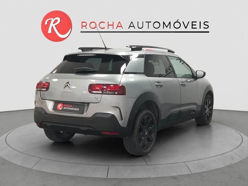 Usado Citroën C4 Cactus 110 HP (80 kW) 2019 Cinzento Citadino