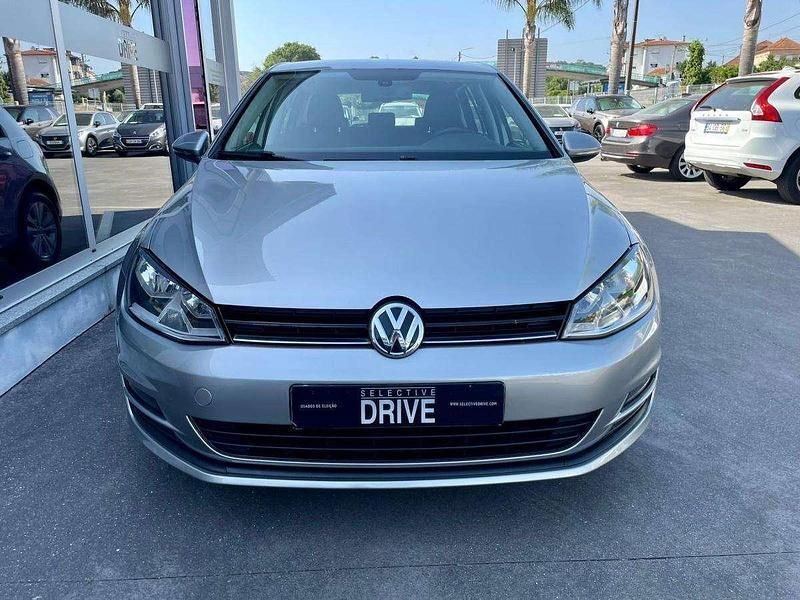 Usado VW Golf VII 85 HP (62 kW) 2012 Cinza