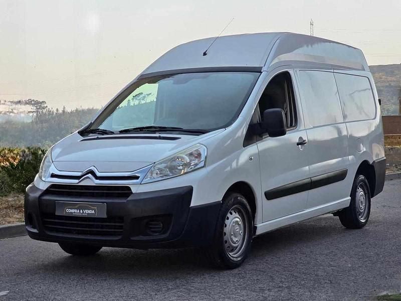 Branco Usado 2016 Citroën Jumpy Monovolume | € 10.250 (Preço justo) - Imagem 1/4
