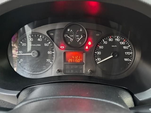 Usado Citroën Berlingo 92 HP (67 kW) 2016 Branco Monovolume