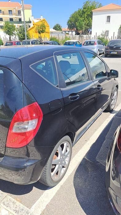 Usado 2009 Mercedes A160 Sedan | € 5.800 (Preço elevado) - Imagem 1/4