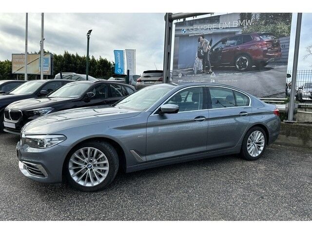 Usado BMW 530 Luxury Line 265 HP (194 kW) 2017 Cinzento Sedan