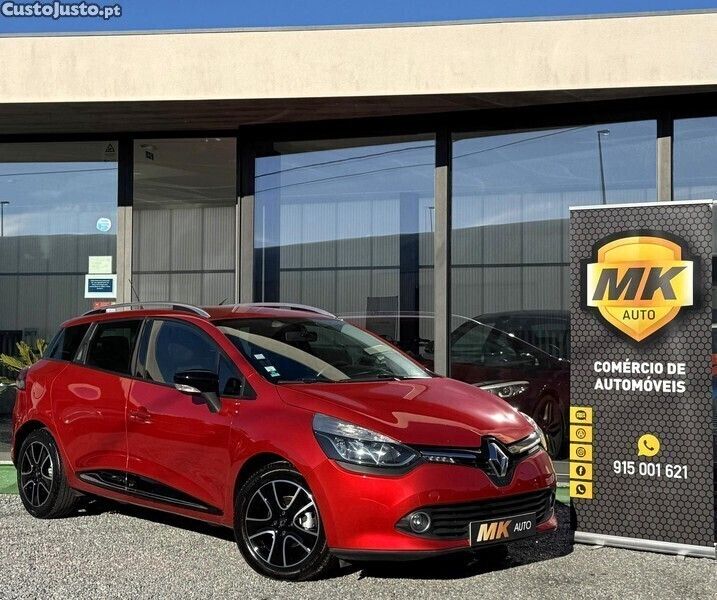 Vermelho Usado 2015 Renault Clio GrandTour LIMITED Carrinha | € 11.900 (Preço justo) - Imagem 1/1