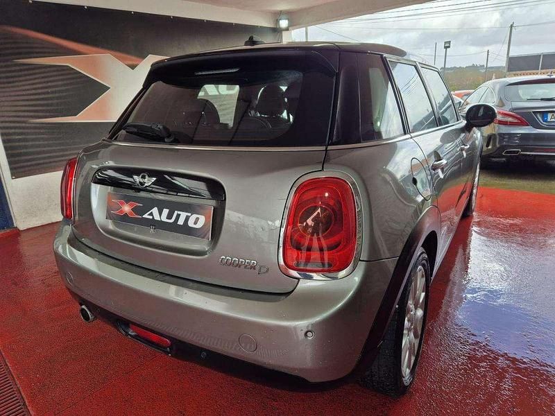 Usado Mini Cooper 116 HP (85 kW) 2016 Cinzento Citadino