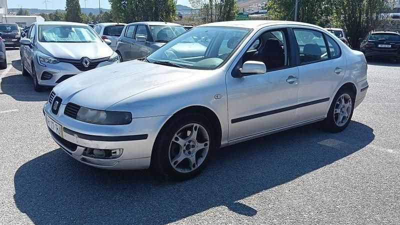 Usado 2002 Seat Toledo Sedan | € 1.200 - Imagem 1/4