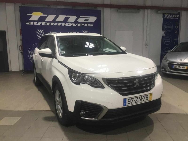 Branco Usado 2019 Peugeot 5008 Monovolume | € 21.950 (Caro) - Imagem 1/4