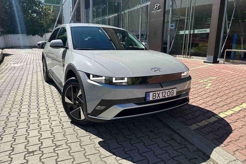 Usado Hyundai Ioniq 5 Premium 168 kW (229 HP) 2025 Cinzento SUV