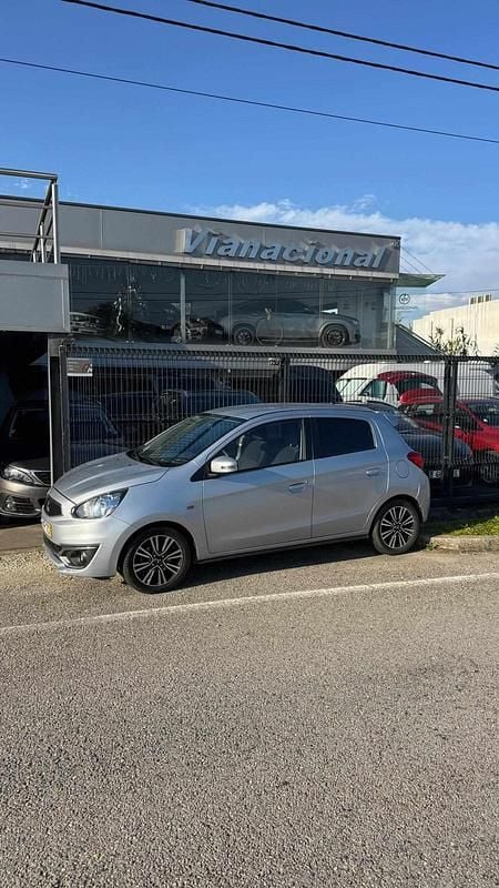 Cinzento Usado 2018 Mitsubishi Space Star Edition | € 10.850 (Preço justo) - Imagem 1/4