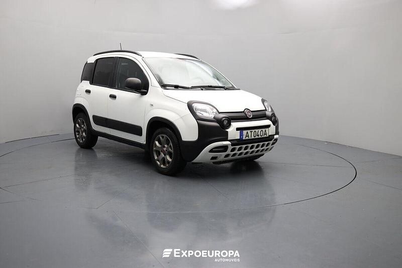 Usado Fiat Panda Cross Cross 70 HP (51 kW) 2022 Branco Citadino