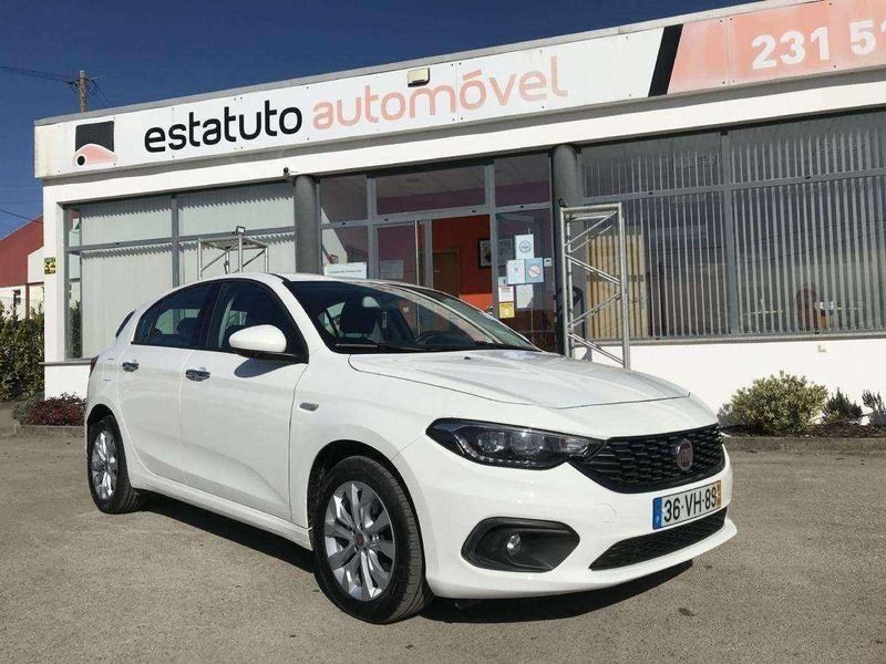 Branco Usado 2018 Fiat Tipo Lounge Sedan | € 14.450 (Caro) - Imagem 1/4
