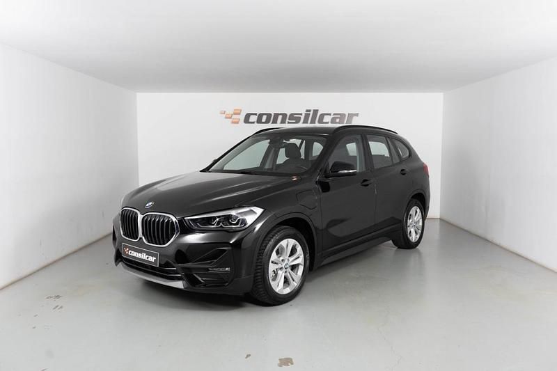 Preto Usado 2022 BMW X1 Advantage SUV | € 26.480 (Preço justo) - Imagem 1/4