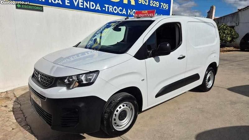 Branco Usado 2022 Peugeot Partner Van | € 15.750 (Preço justo) - Imagem 1/4