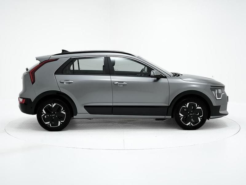Usado Kia e-Niro 150 kW (204 HP) 2023 Cinzento SUV