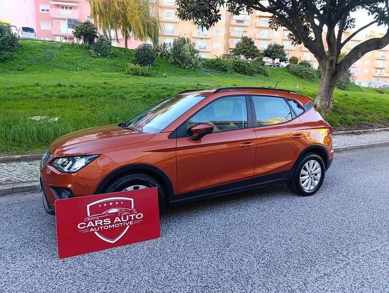 Laranja Usado 2019 Seat Arona Style SUV | € 13.750 (Preço justo) - Imagem 1/4