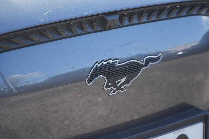Usado Ford Mustang Mach-E 197 kW (269 HP) 2024 Cinza SUV