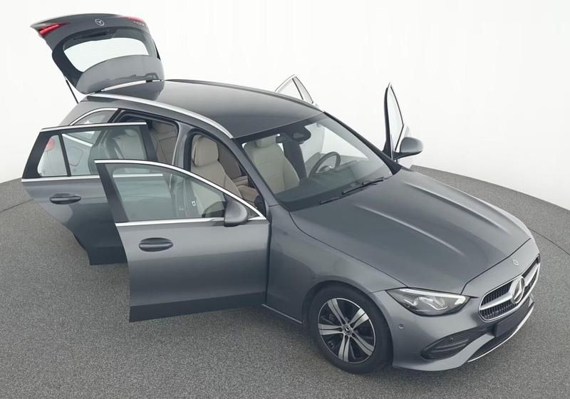 Cinza Usado 2023 Mercedes C300e Avantgarde Carrinha | € 39.490 (Bom preço) - Imagem 1/4