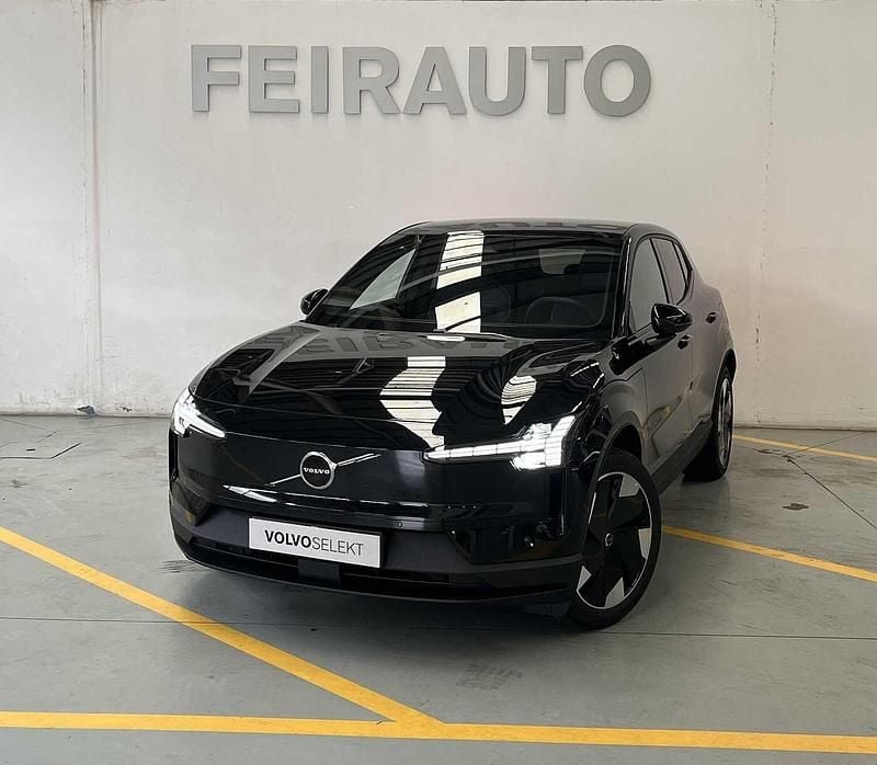 Preto Usado 2025 Volvo EX30 SUV | € 39.900 (Preço justo) - Imagem 1/3