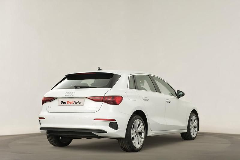 Usado Audi A3 116 HP (85 kW) 2023 Branco
