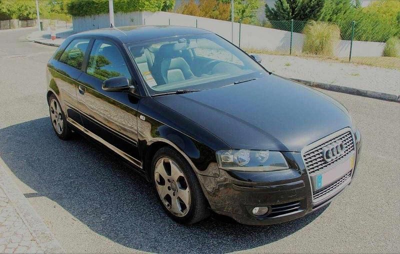 Usado Audi A3 170 HP (125 kW) 2006 Preto Citadino