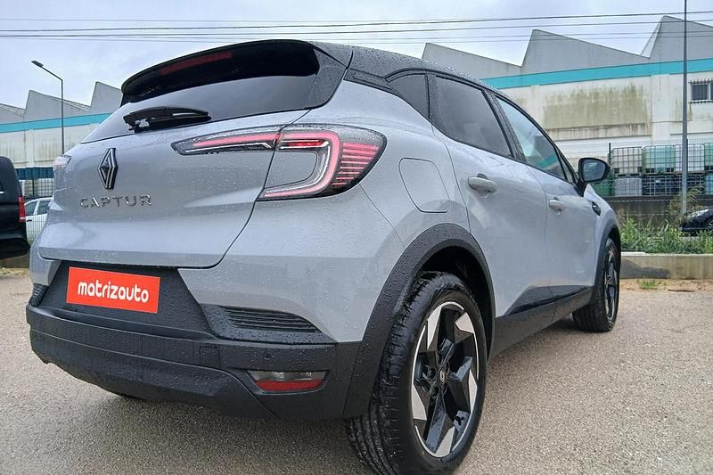 Novo Renault Captur Techno 91 HP (66 kW) 2025 SUV