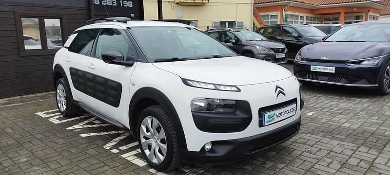 Usado Citroën C4 Cactus 82 HP (60 kW) 2018 Branco Citadino