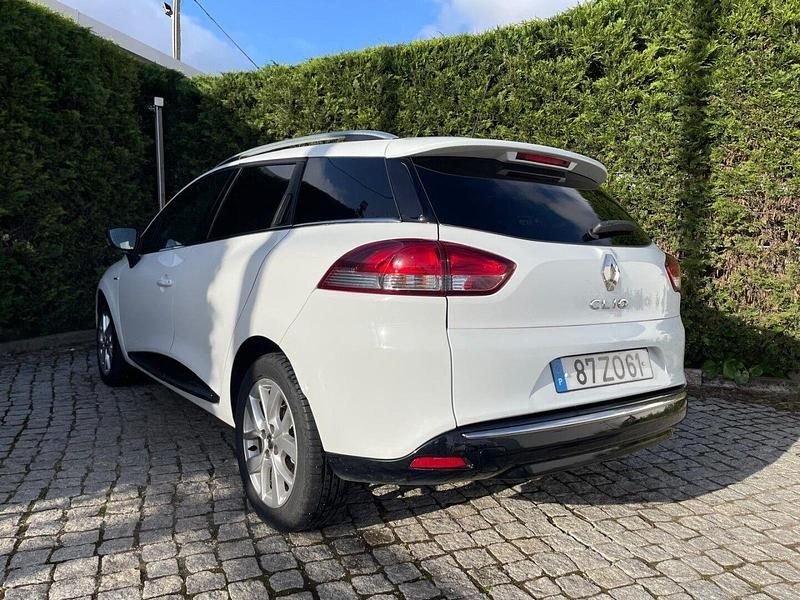 Usado Renault Clio GrandTour LIMITED 90 HP (66 kW) 2019 Branco Carrinha
