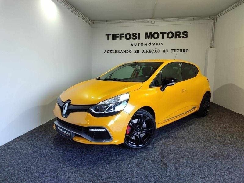 Outra Usado 2018 Renault Clio IV R.S. | € 20.750 - Imagem 1/4