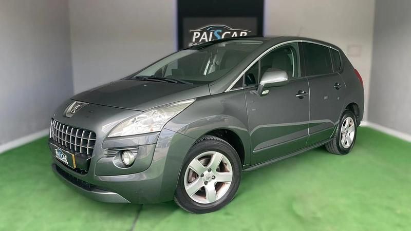 Cinzento Usado 2013 Peugeot 3008 | € 9.990 (Preço justo) - Imagem 1/4