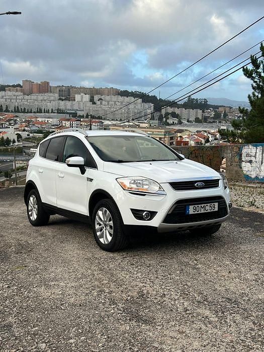 Usado 2011 Ford Kuga SUV | € 9.000 - Imagem 1/4
