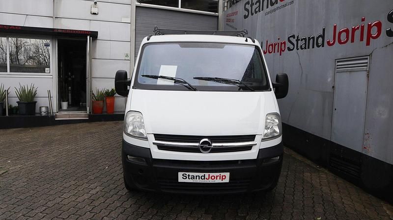 Usado Opel Movano 100 HP (73 kW) 2005 Branco