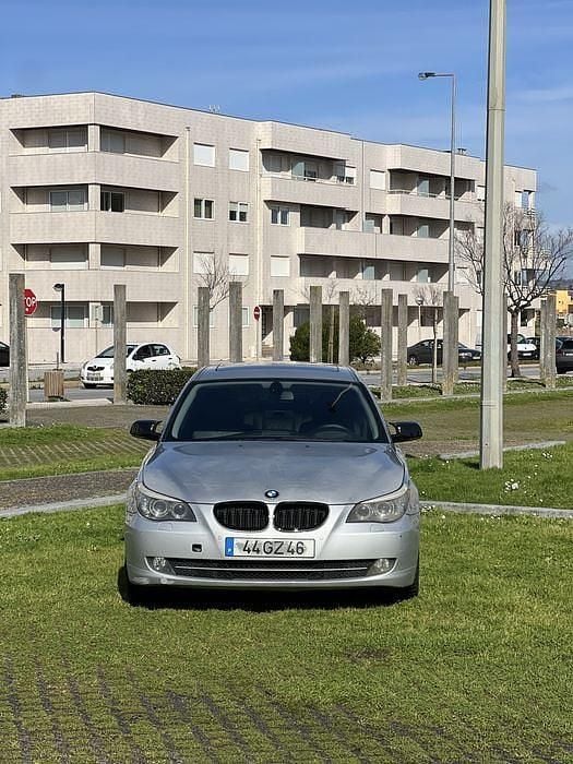 Usado BMW 520 177 HP (130 kW) 2009 Sedan